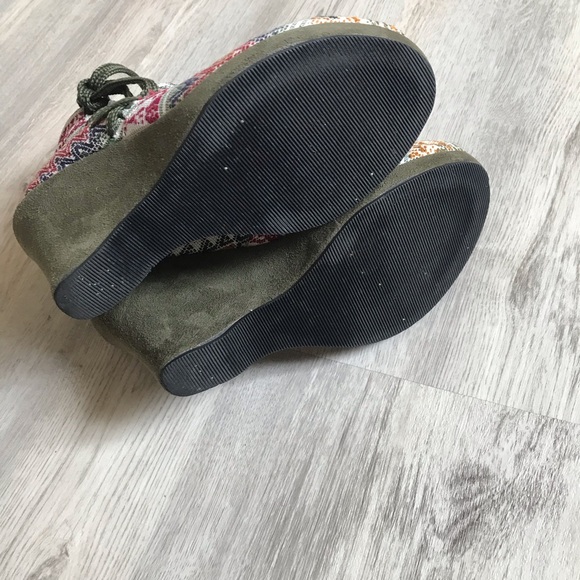 2XHOST PICK Bazarte Embroidered Platform Ankle Boots No Sz Listed I'm a Size 7.5 - Picture 8 of 11